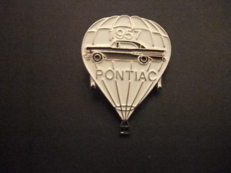 Pontiac 1957 Amerikaans automerk.luchtballon